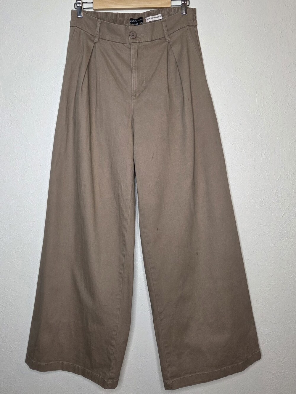 BCBGeneration High Rise Wide Leg Trouser Pants Cocoa Creme Medium